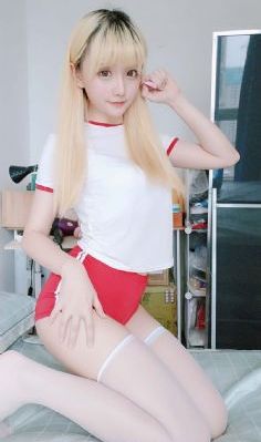日韩女人穿衣搭配_超清手机在线看