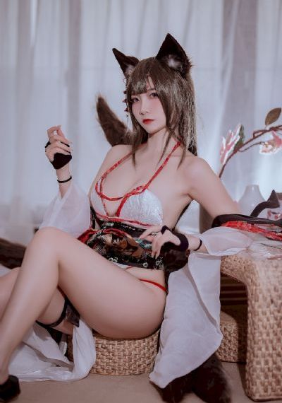欧美女神图片头像霸气_1080P视频大全